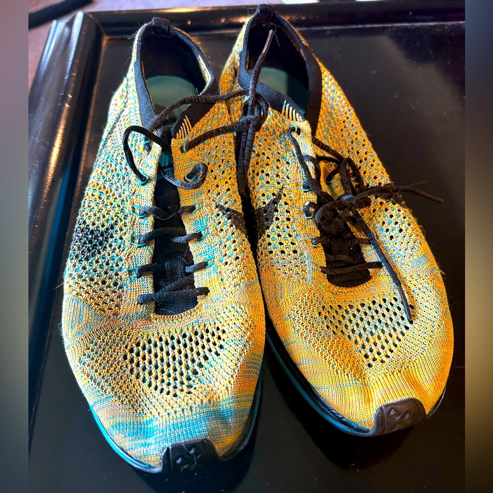 Nike Flyknit Racer Men’s size 10